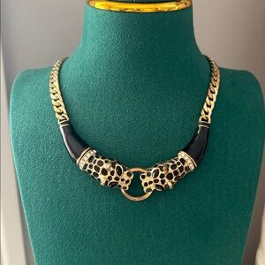 Jewelry leopard necklace, perfect condition